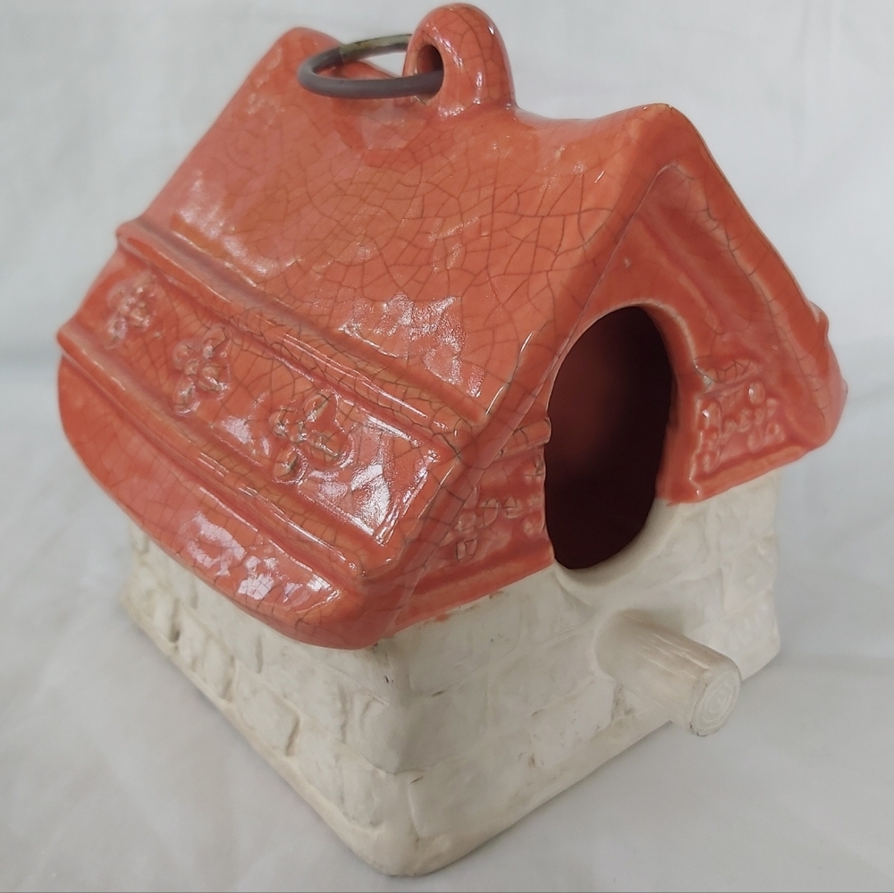 Vtg Russ Berrie Ceramic Birdhouse Coral Cream Cottage Hanging Ring Bird Feeder